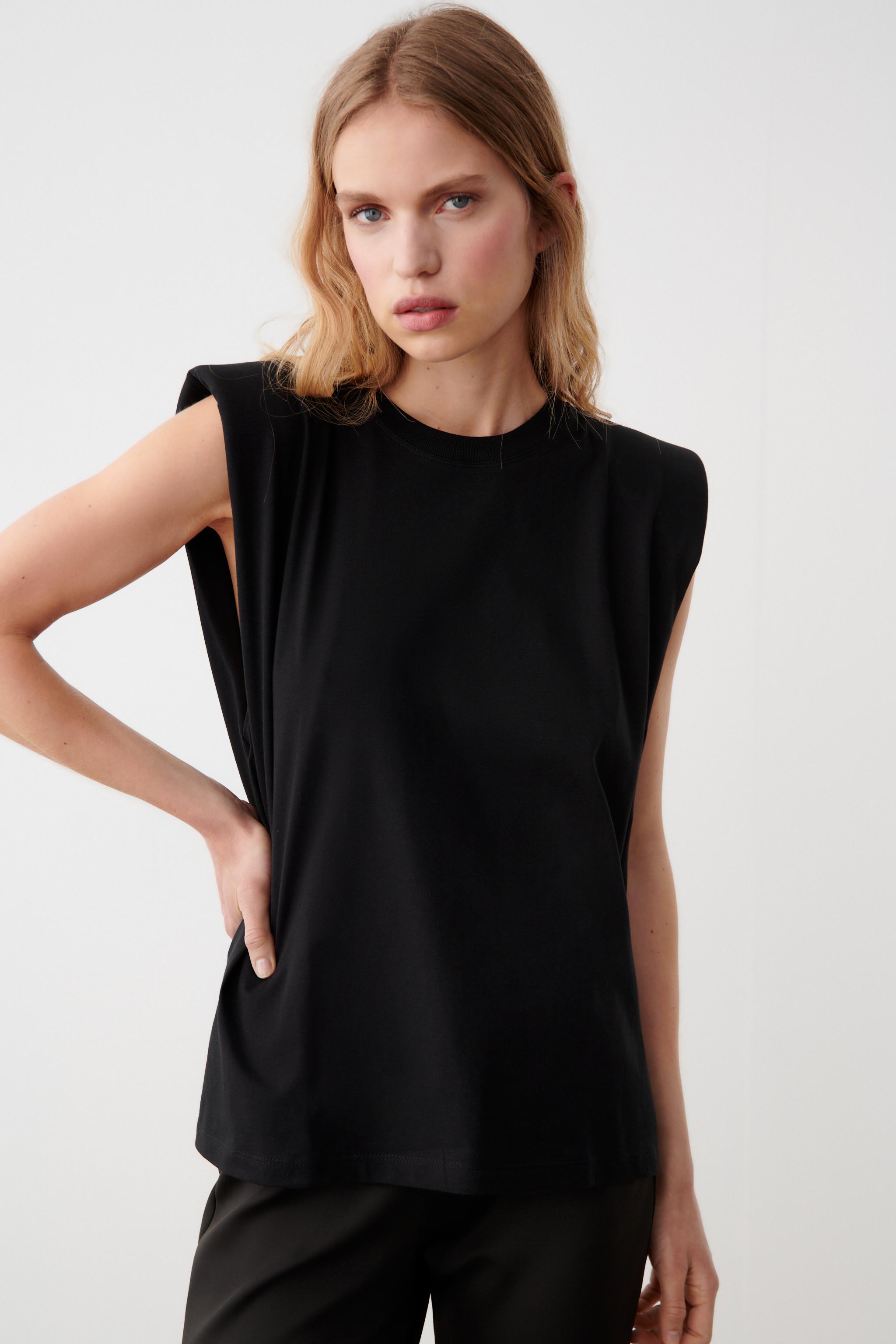 Zara shoulder pad sweatshirt hotsell